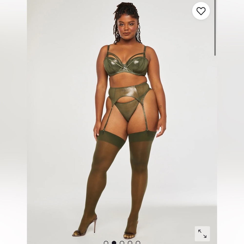 NWOT Savage X Fenty Going Platinum 3-Piece Lingerie Set (1X)